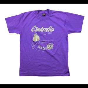 VTG BEST Fruit of the Loom Cinderella Large Spellout Glitter Single Stitch USA